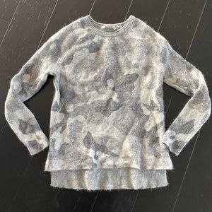 Athleta wool gray camo sweater